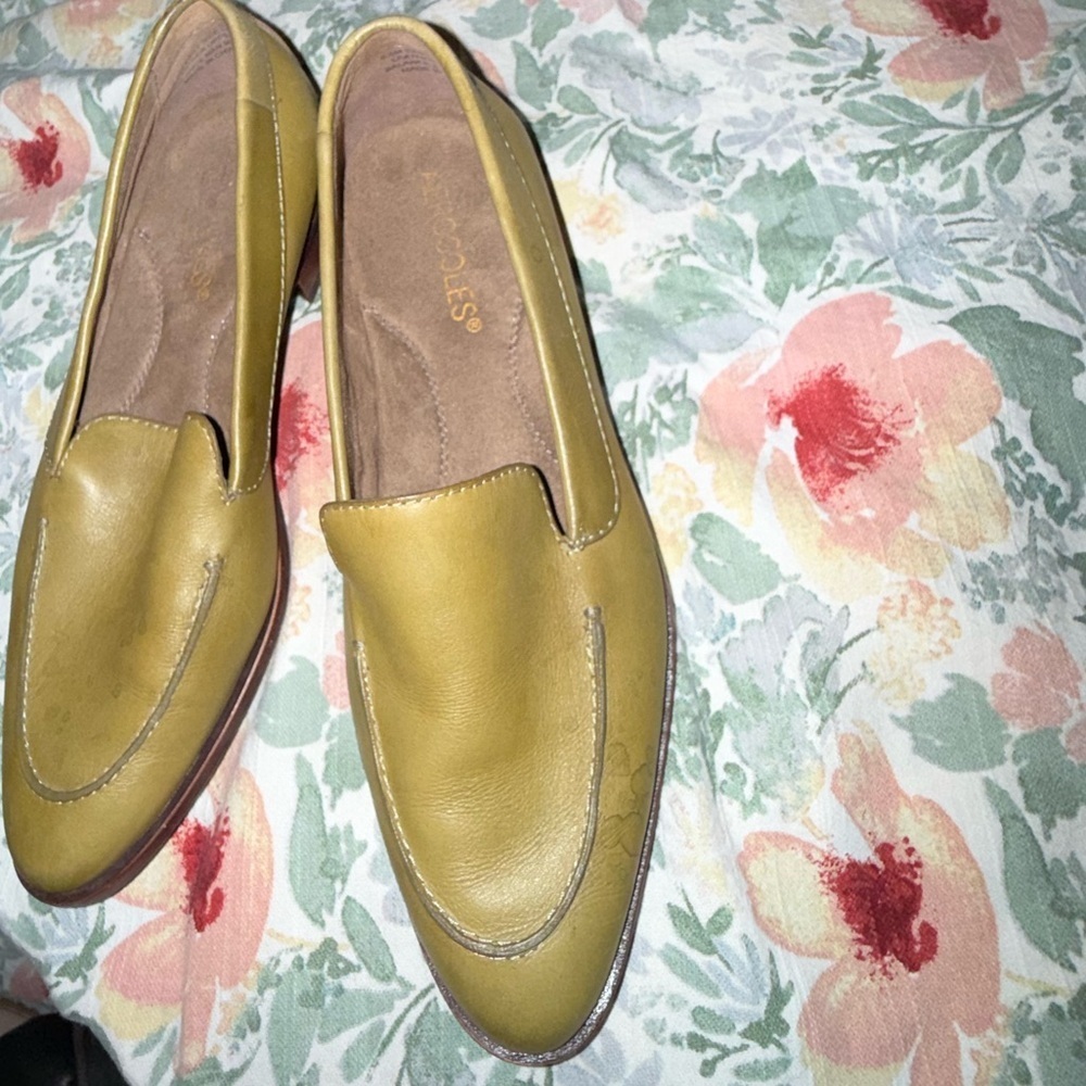 AEROSOLES Olive Green Loafers - Picture 3 of 8